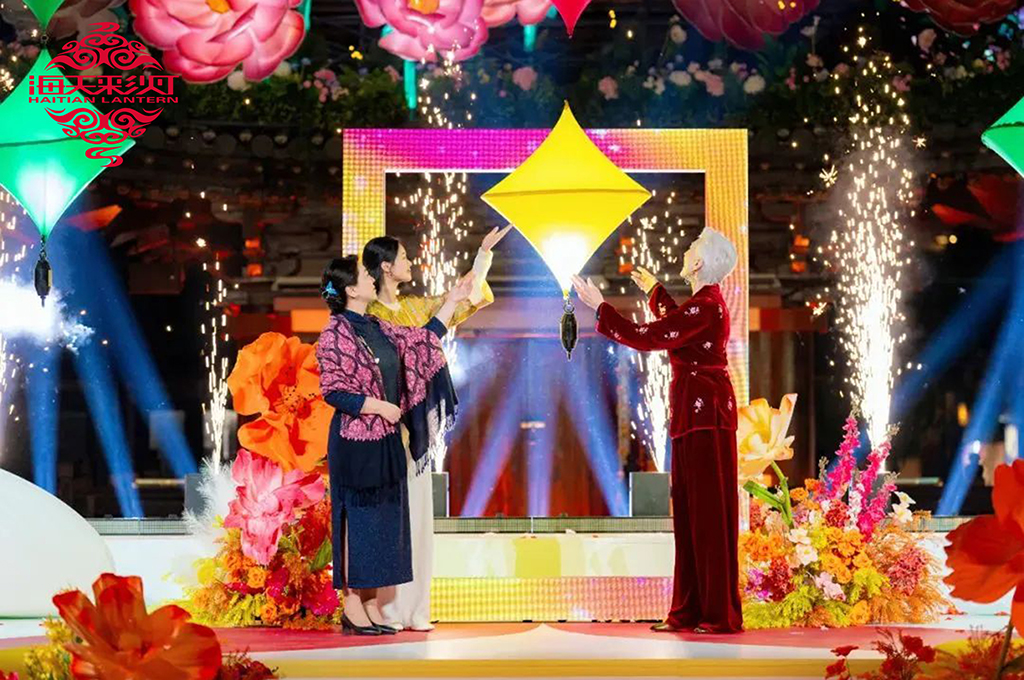 Maye Musk Visits Nianhua Bay