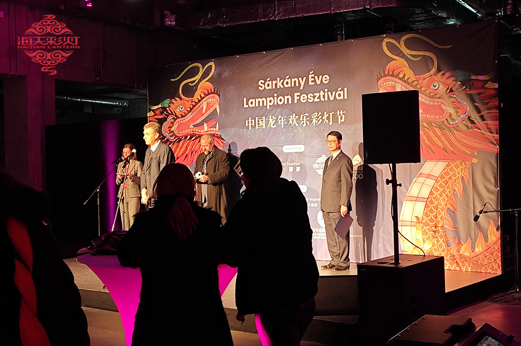 Year of Dragon lantern festival in Budapest 2023-1